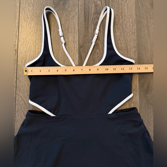 Abercrombie & Fitch active Traveler tennis preppy mini dress Size Small - Picture 11 of 12